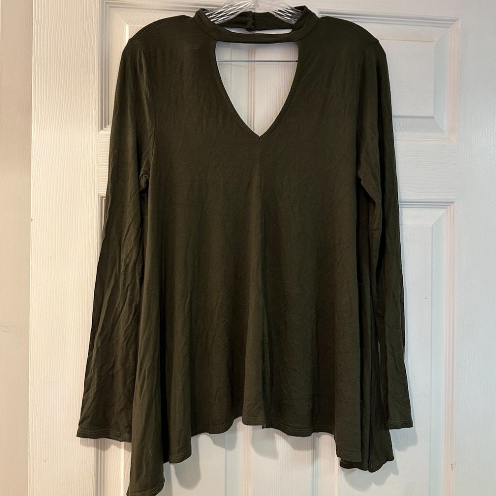 Lightweight Long-Sleeve Green Cut-Out Top